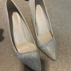 COPY - Gorgeous Aldo bling rhinestone heels size 8.5
